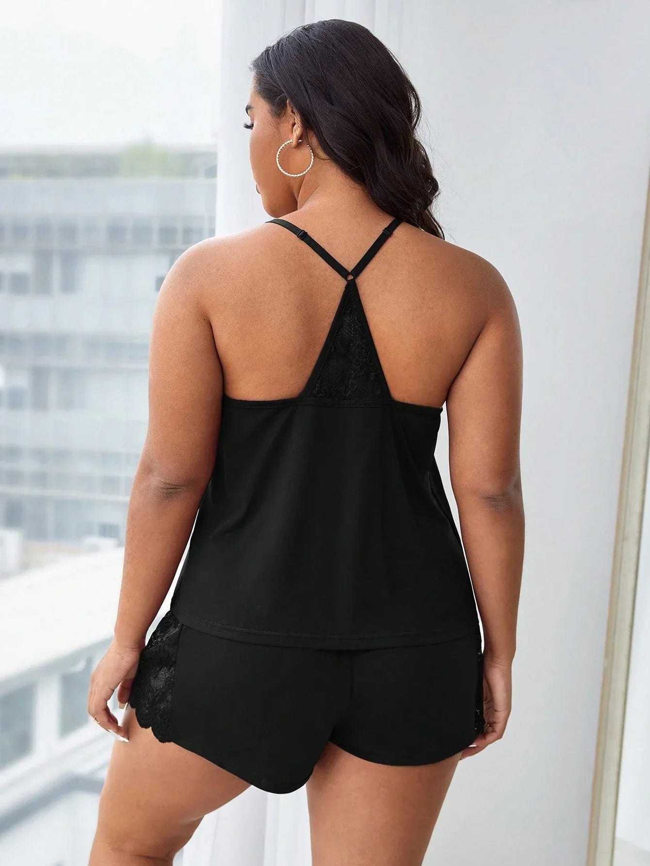 Pijama Plus Size de Malha com Renda Short e Regata