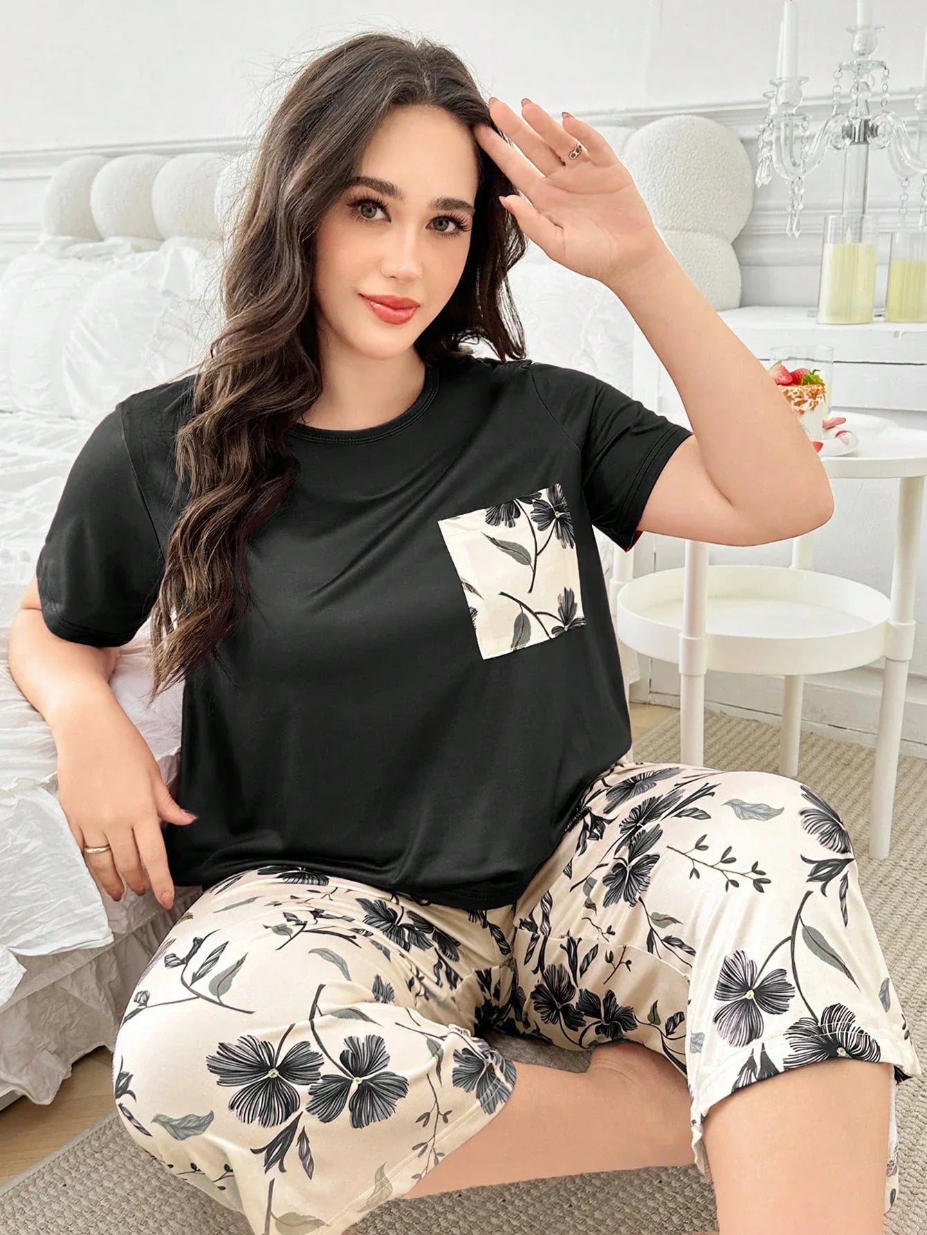 Pijama Plus Size Feminino Capri e Blusa Floral